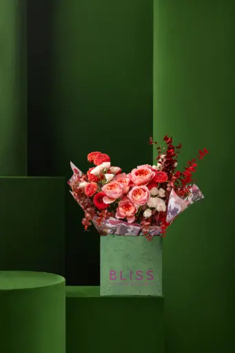 MINI THE QUEENS RUBY SUNDAE